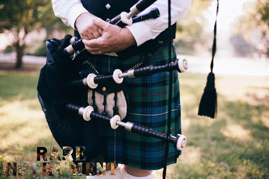 Uilleann Pipes (1)